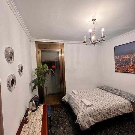 Room Familiar Sants Барселона Экстерьер фото
