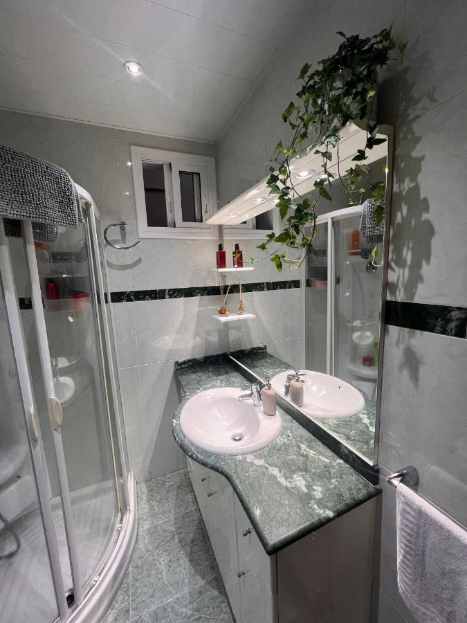 Room Familiar Sants Барселона Экстерьер фото